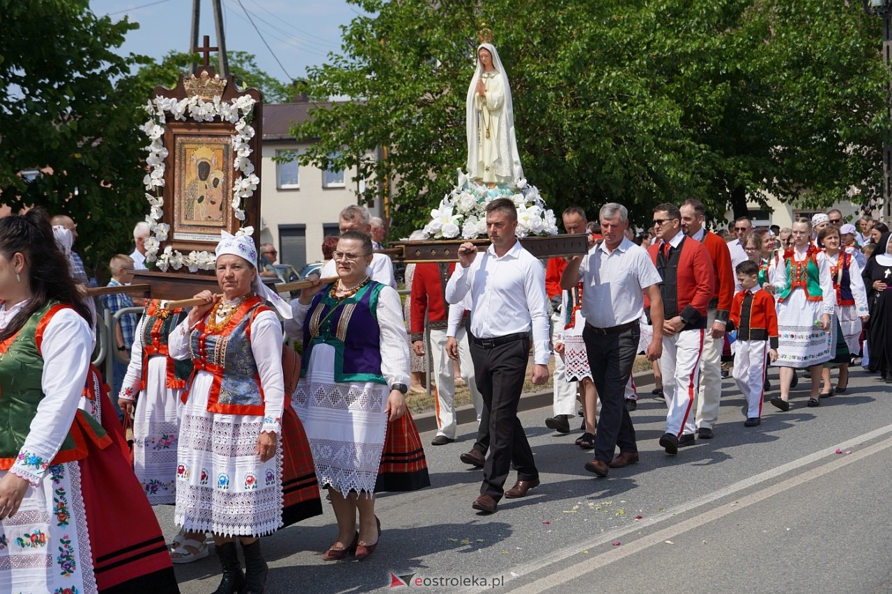 Boże Ciało 2024: Procesja w Myszyńcu [30.05.2024] - zdjęcie #94 - eOstroleka.pl