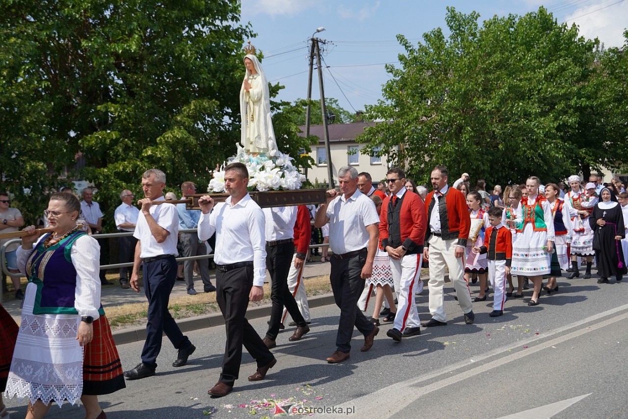 Boże Ciało 2024: Procesja w Myszyńcu [30.05.2024] - zdjęcie #92 - eOstroleka.pl
