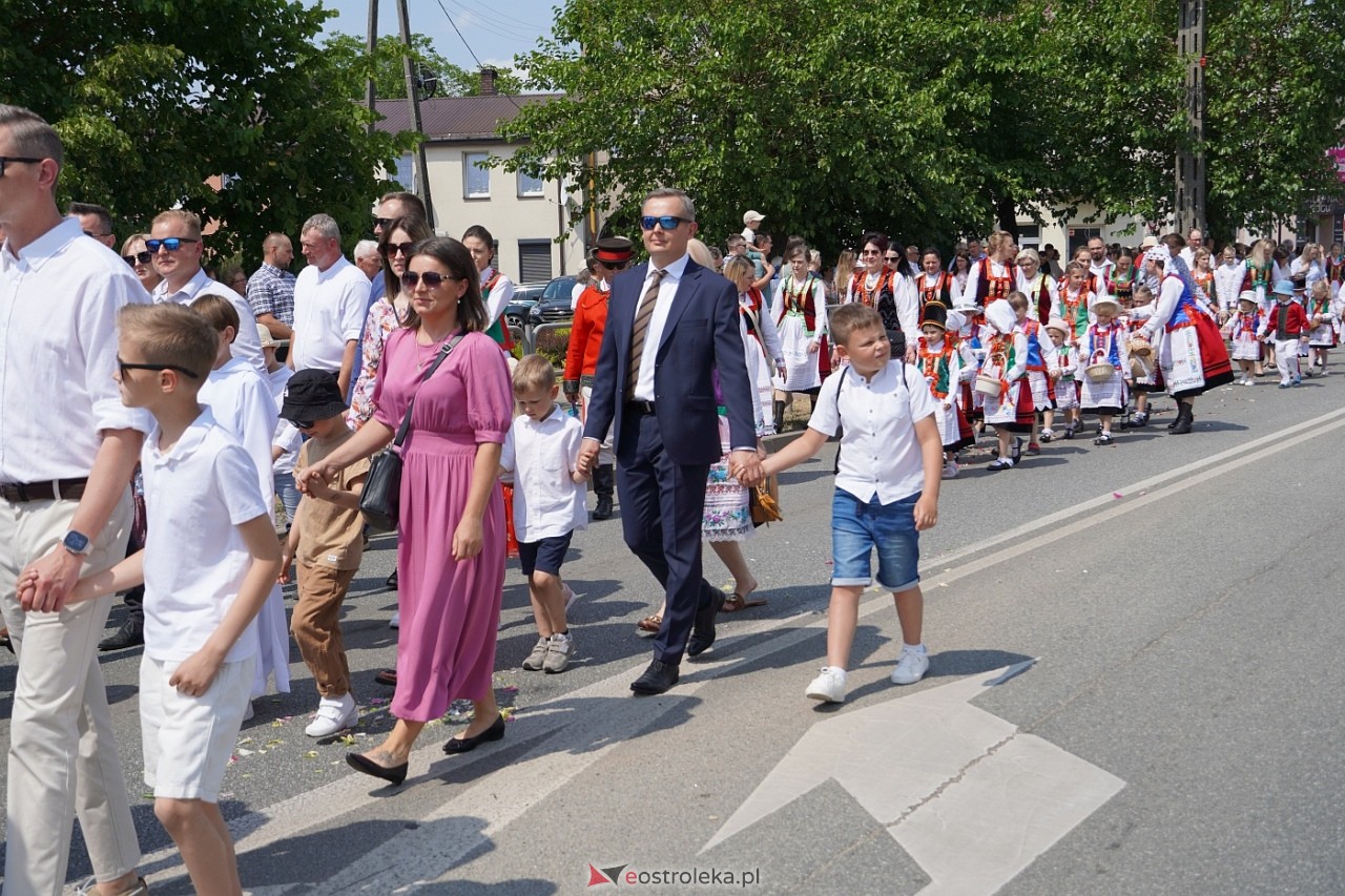 Boże Ciało 2024: Procesja w Myszyńcu [30.05.2024] - zdjęcie #78 - eOstroleka.pl