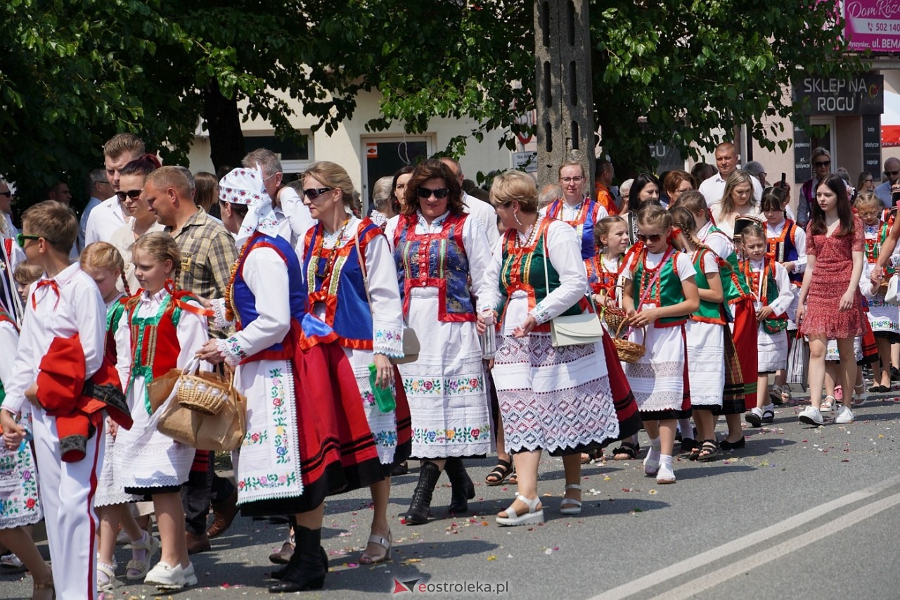 Boże Ciało 2024: Procesja w Myszyńcu [30.05.2024] - zdjęcie #69 - eOstroleka.pl