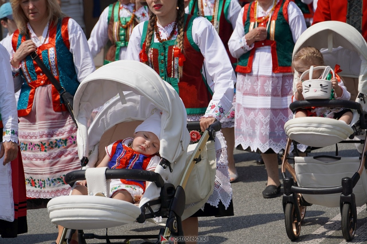 Boże Ciało 2024: Procesja w Myszyńcu [30.05.2024] - zdjęcie #61 - eOstroleka.pl