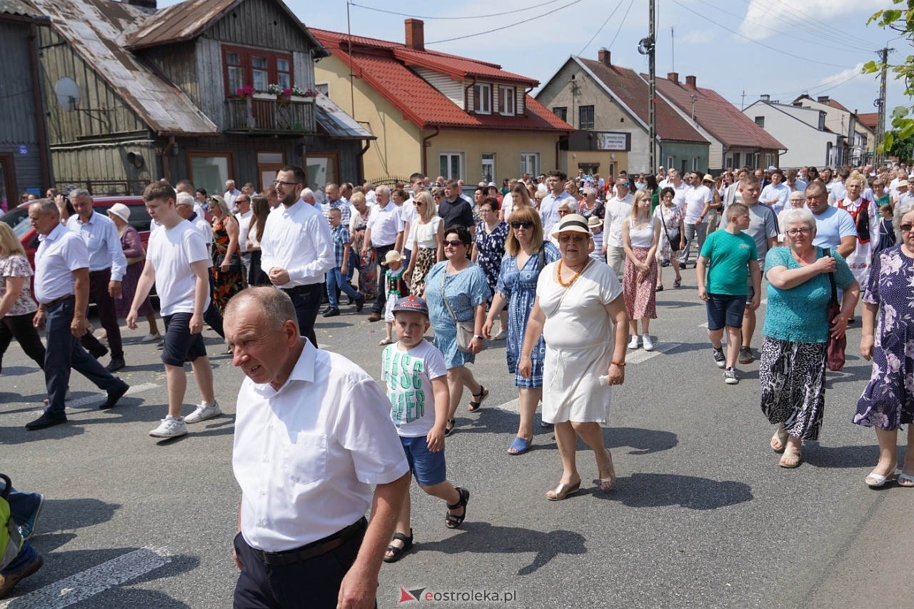 Boże Ciało 2024: Procesja w Myszyńcu [30.05.2024] - zdjęcie #32 - eOstroleka.pl