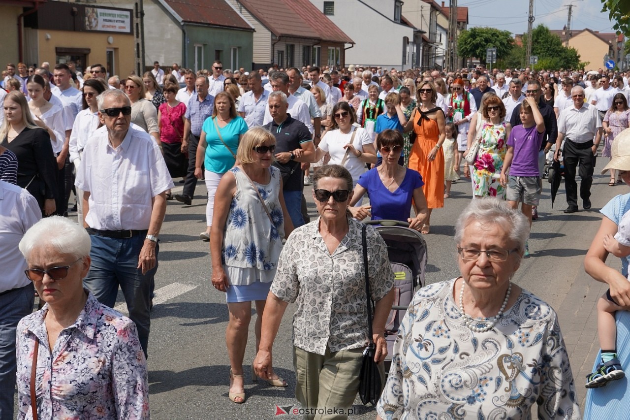 Boże Ciało 2024: Procesja w Myszyńcu [30.05.2024] - zdjęcie #24 - eOstroleka.pl