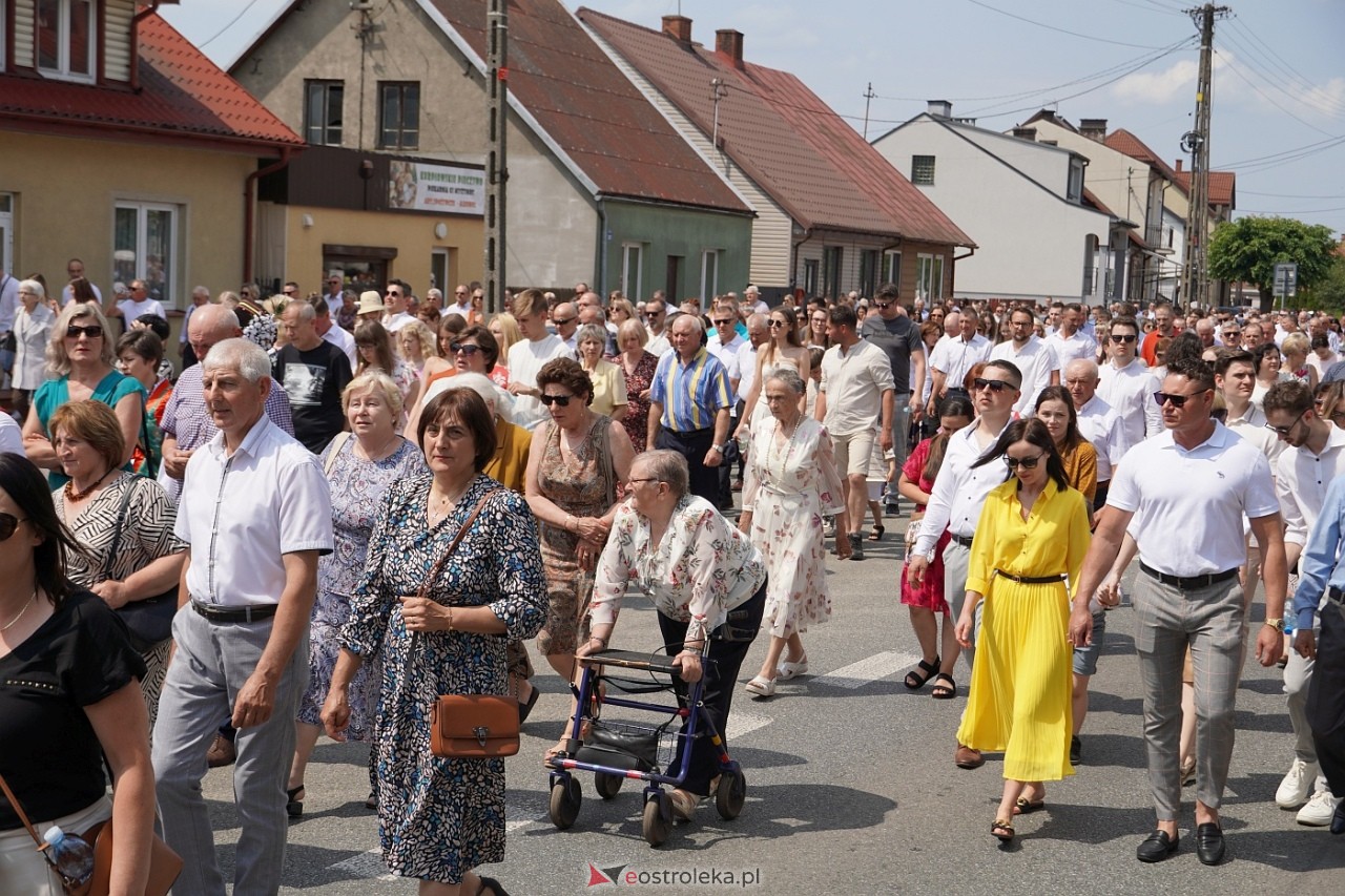 Boże Ciało 2024: Procesja w Myszyńcu [30.05.2024] - zdjęcie #15 - eOstroleka.pl