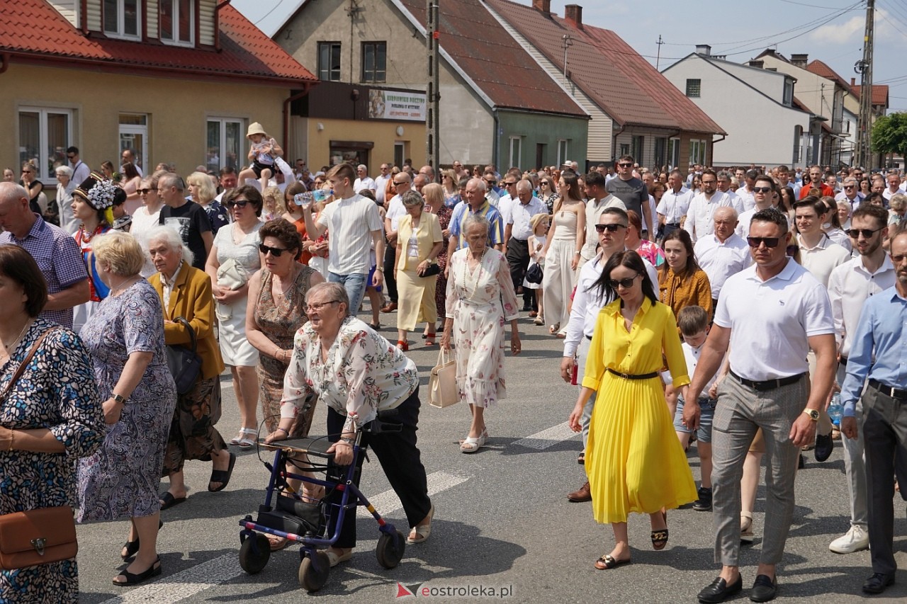Boże Ciało 2024: Procesja w Myszyńcu [30.05.2024] - zdjęcie #14 - eOstroleka.pl