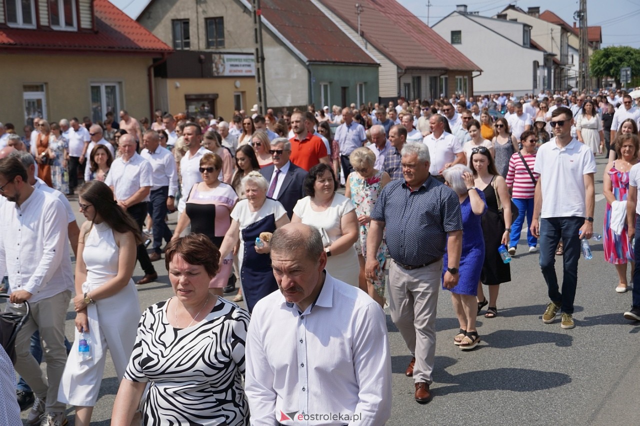 Boże Ciało 2024: Procesja w Myszyńcu [30.05.2024] - zdjęcie #12 - eOstroleka.pl