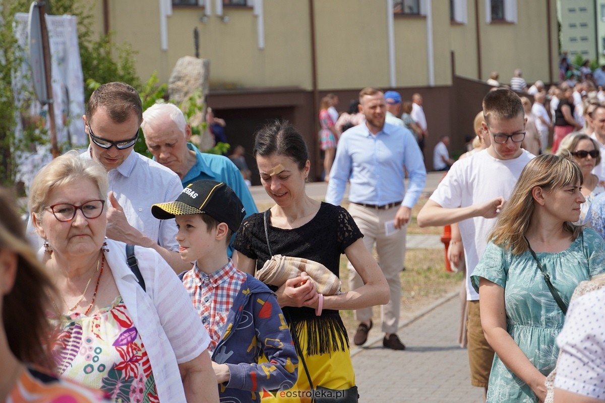 Boże Ciało 2024. Parafia pw. św. Franciszka z Asyżu w Ostrołęce - zdjęcie #90 - eOstroleka.pl