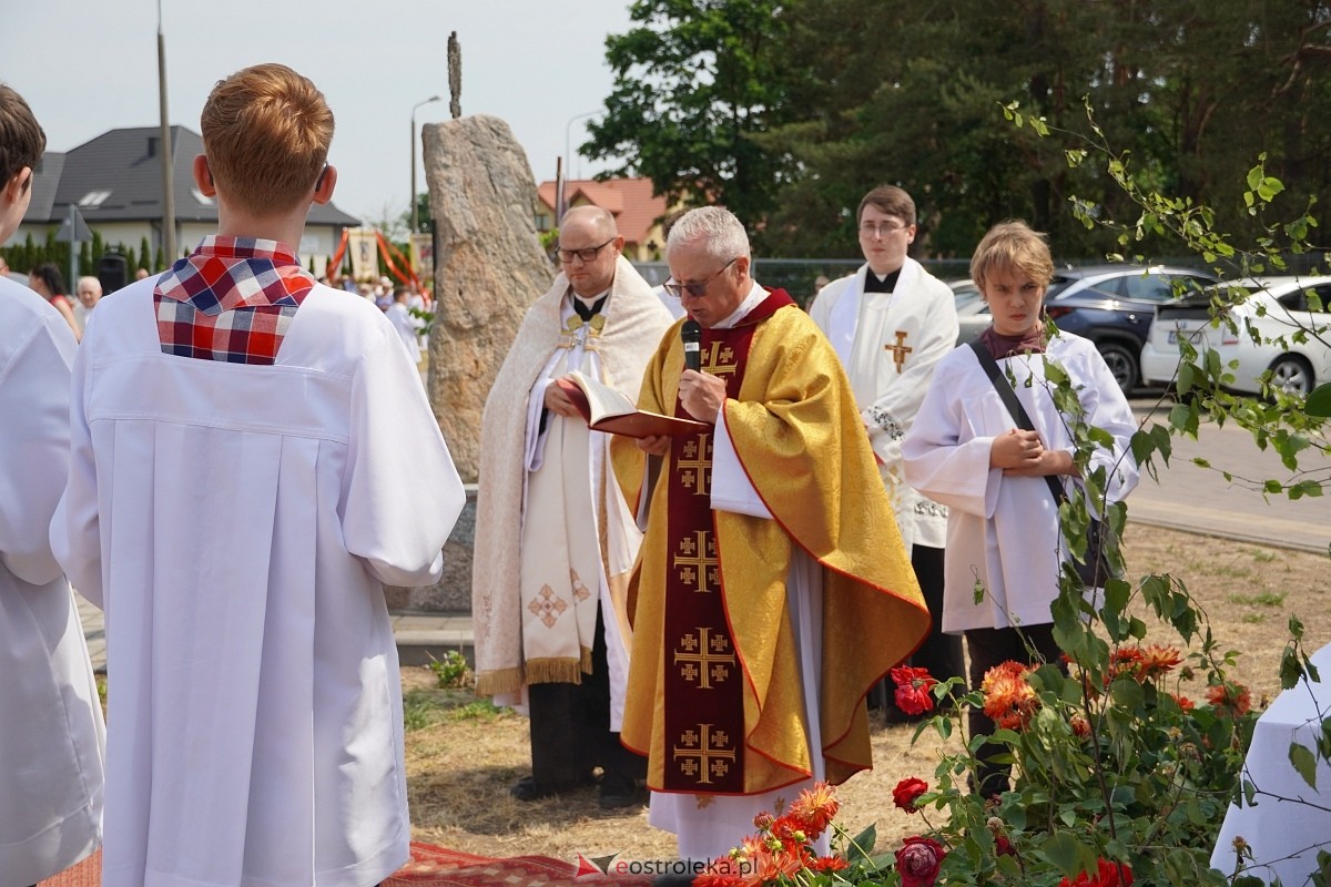 Boże Ciało 2024. Parafia pw. św. Franciszka z Asyżu w Ostrołęce - zdjęcie #69 - eOstroleka.pl