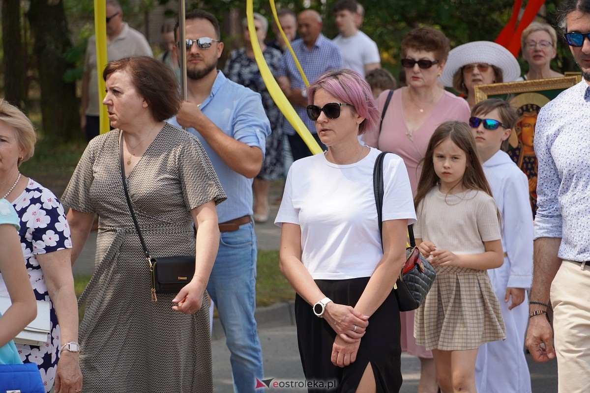 Boże Ciało 2024. Parafia pw. św. Franciszka z Asyżu w Ostrołęce - zdjęcie #52 - eOstroleka.pl