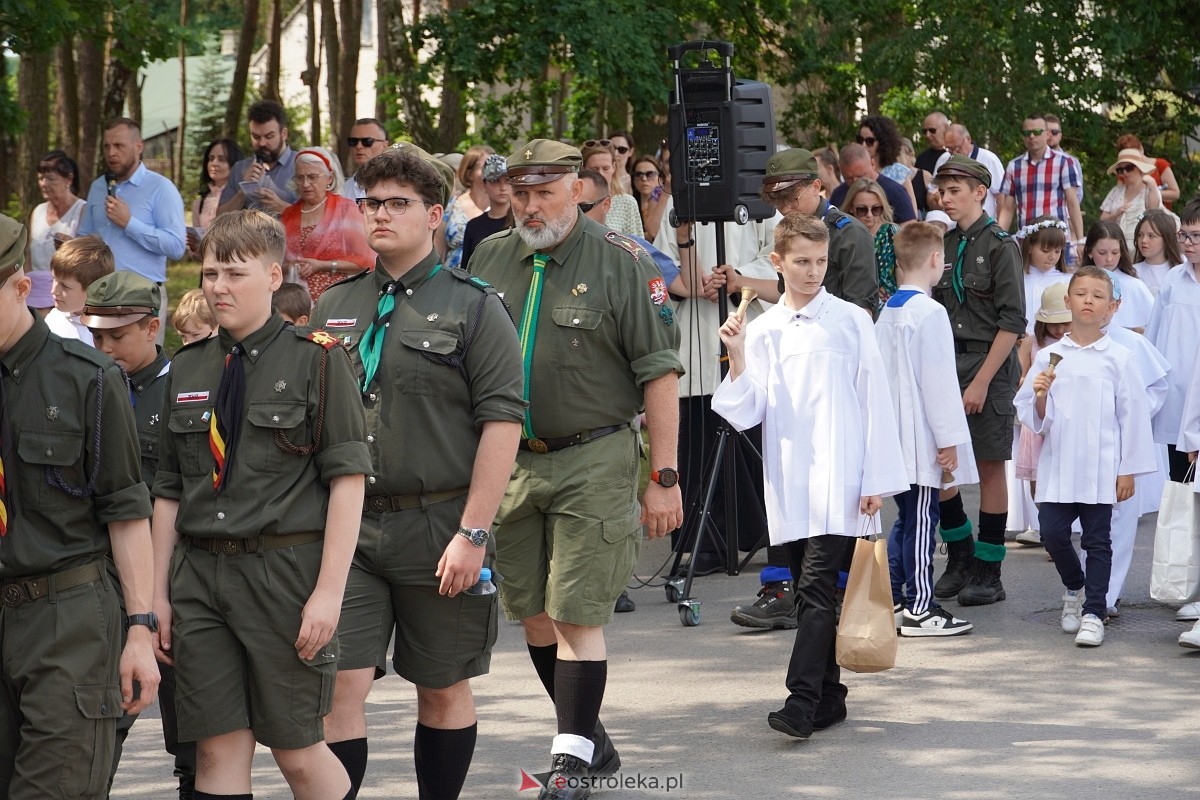 Boże Ciało 2024. Parafia pw. św. Franciszka z Asyżu w Ostrołęce - zdjęcie #41 - eOstroleka.pl