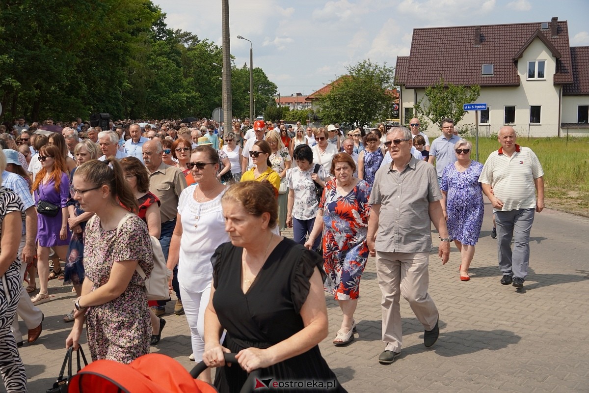 Boże Ciało 2024. Parafia pw. św. Franciszka z Asyżu w Ostrołęce - zdjęcie #20 - eOstroleka.pl