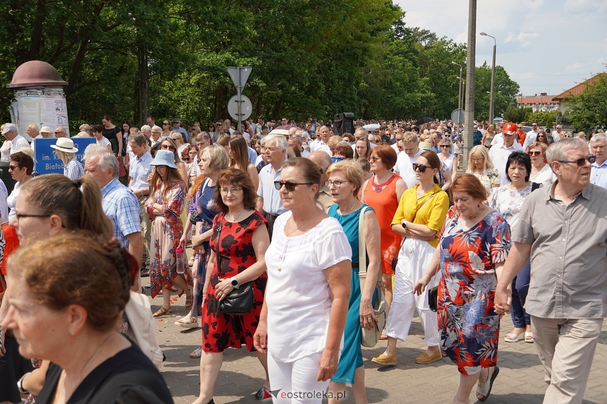 Boże Ciało 2024. Parafia pw. św. Franciszka z Asyżu w Ostrołęce - zdjęcie #19 - eOstroleka.pl