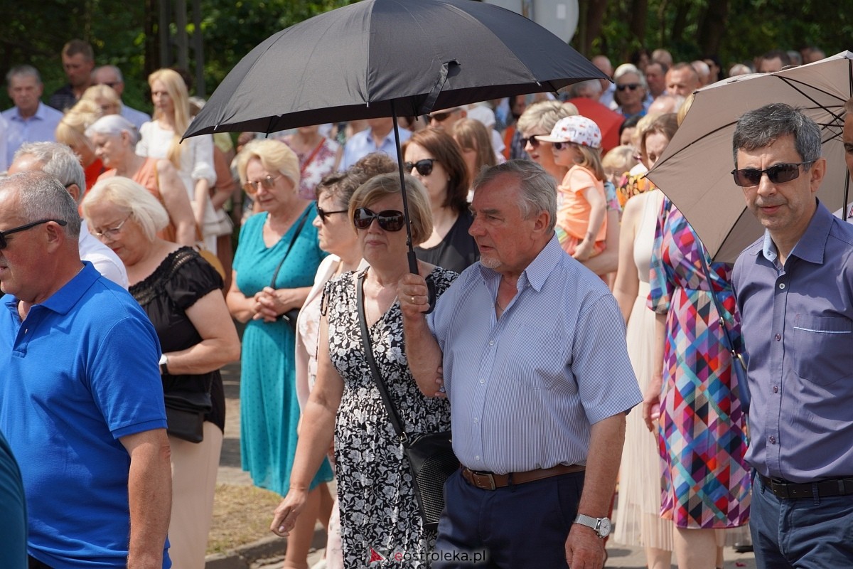 Boże Ciało 2024. Parafia pw. św. Franciszka z Asyżu w Ostrołęce - zdjęcie #12 - eOstroleka.pl