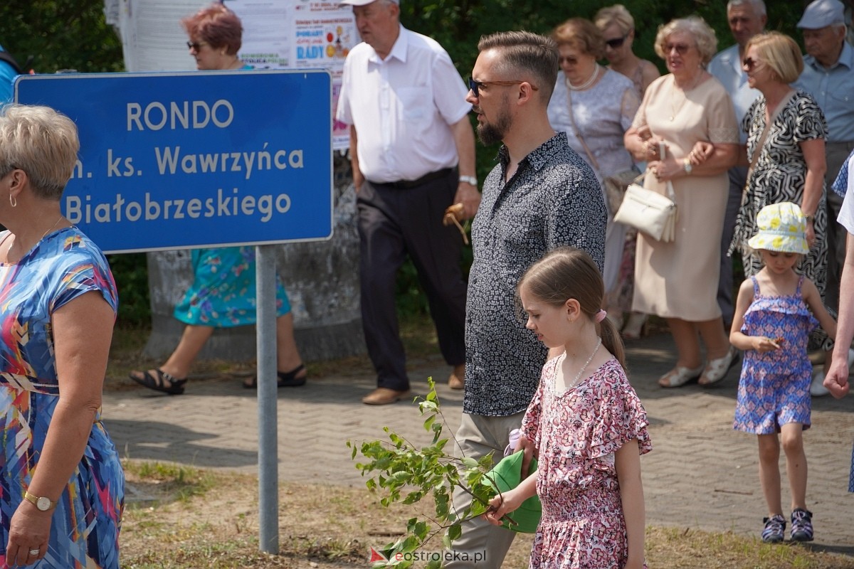 Boże Ciało 2024. Parafia pw. św. Franciszka z Asyżu w Ostrołęce - zdjęcie #9 - eOstroleka.pl