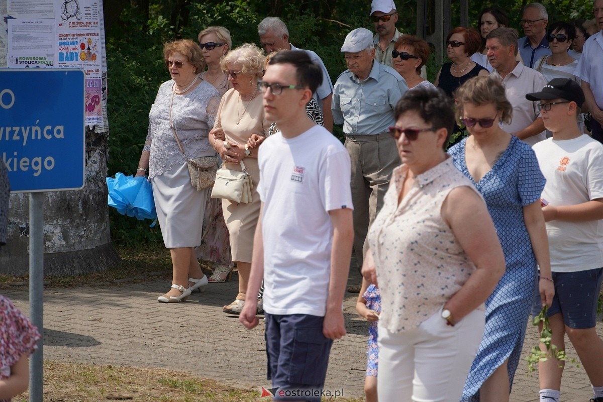 Boże Ciało 2024. Parafia pw. św. Franciszka z Asyżu w Ostrołęce - zdjęcie #8 - eOstroleka.pl