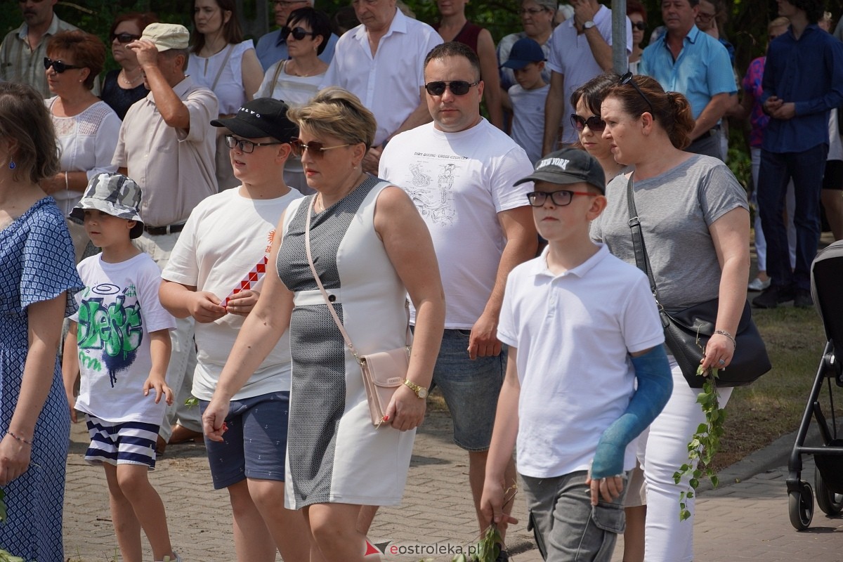 Boże Ciało 2024. Parafia pw. św. Franciszka z Asyżu w Ostrołęce - zdjęcie #7 - eOstroleka.pl