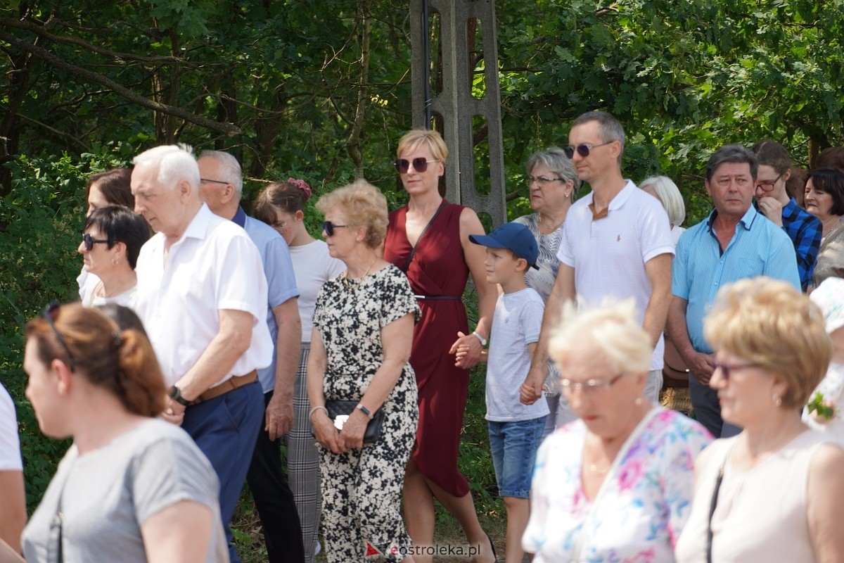 Boże Ciało 2024. Parafia pw. św. Franciszka z Asyżu w Ostrołęce - zdjęcie #5 - eOstroleka.pl