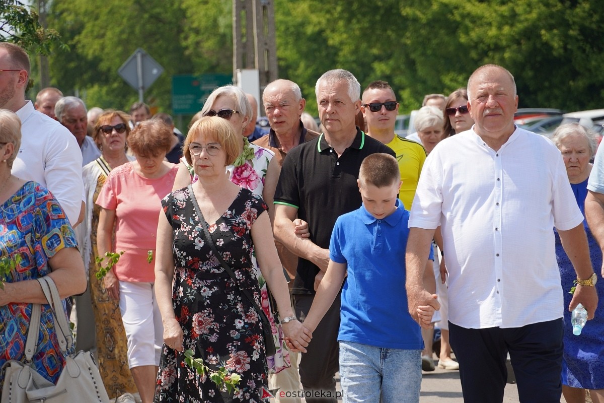 Boże Ciało 2024 na Wojciechowicach - zdjęcie #16 - eOstroleka.pl
