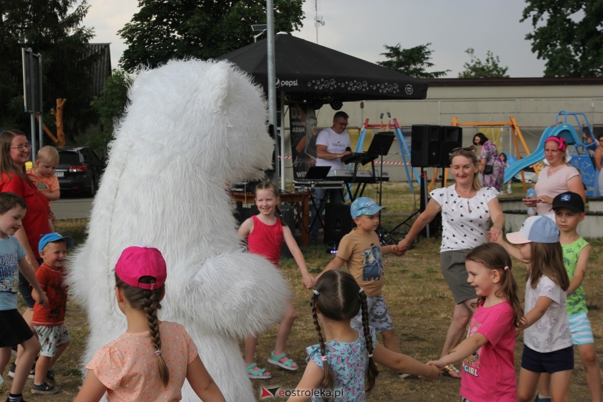 Dzień Rodziny z KGW Pierożanki w Żabinie [30.05.2024] - zdjęcie #2 - eOstroleka.pl