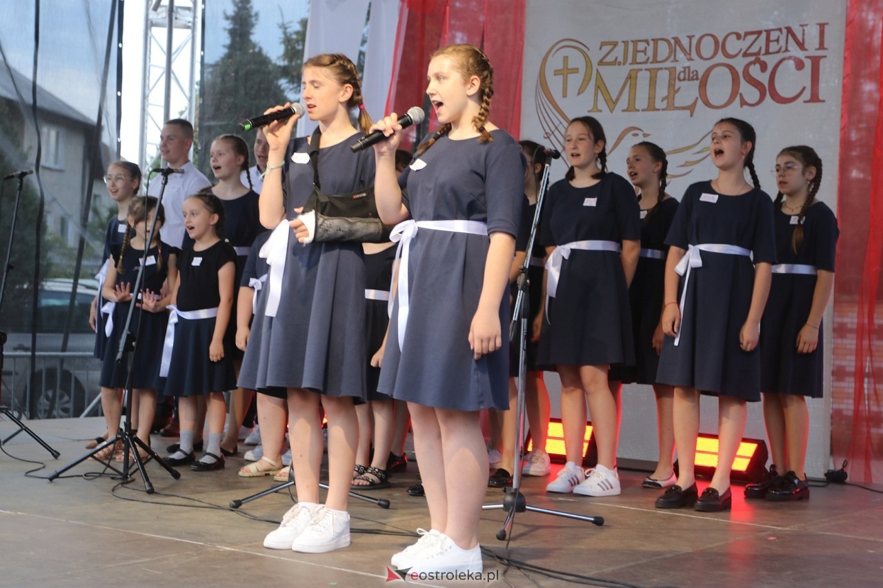 Koncert uwielbienia w Ostrołęce [30.05.2024] - zdjęcie #130 - eOstroleka.pl