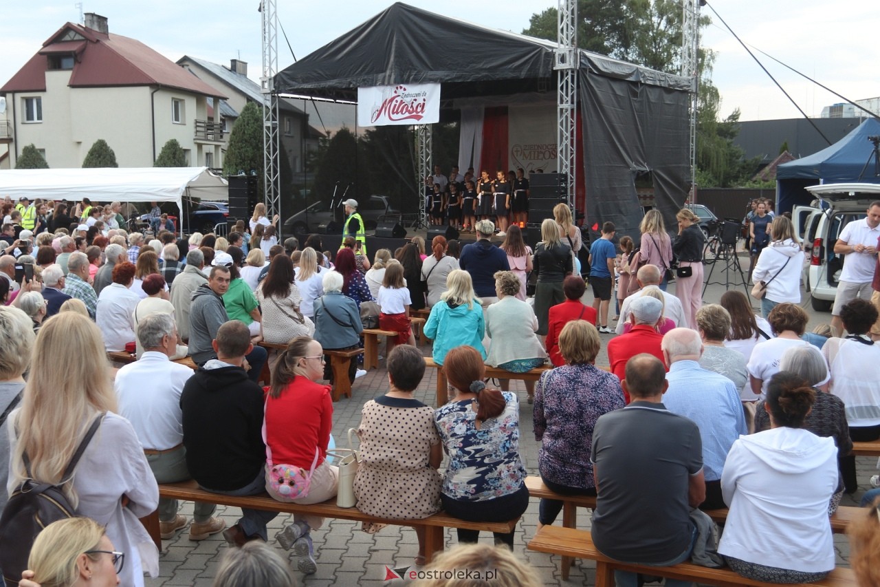 Koncert uwielbienia w Ostrołęce [30.05.2024] - zdjęcie #118 - eOstroleka.pl