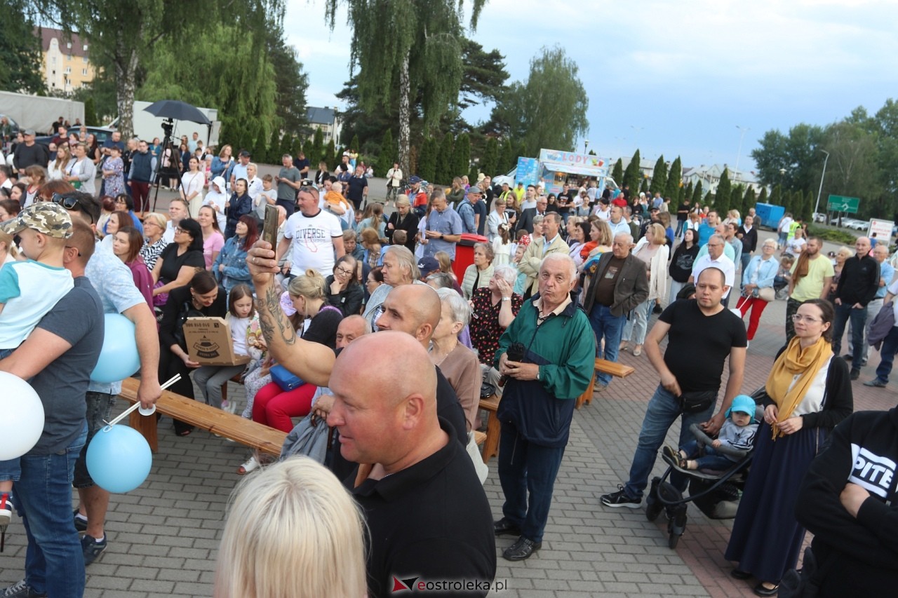 Koncert uwielbienia w Ostrołęce [30.05.2024] - zdjęcie #111 - eOstroleka.pl