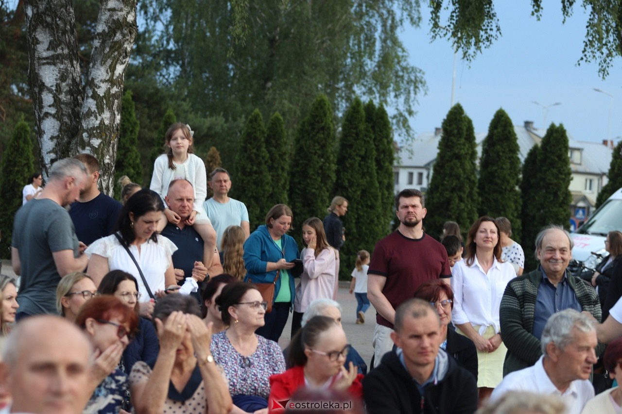 Koncert uwielbienia w Ostrołęce [30.05.2024] - zdjęcie #89 - eOstroleka.pl