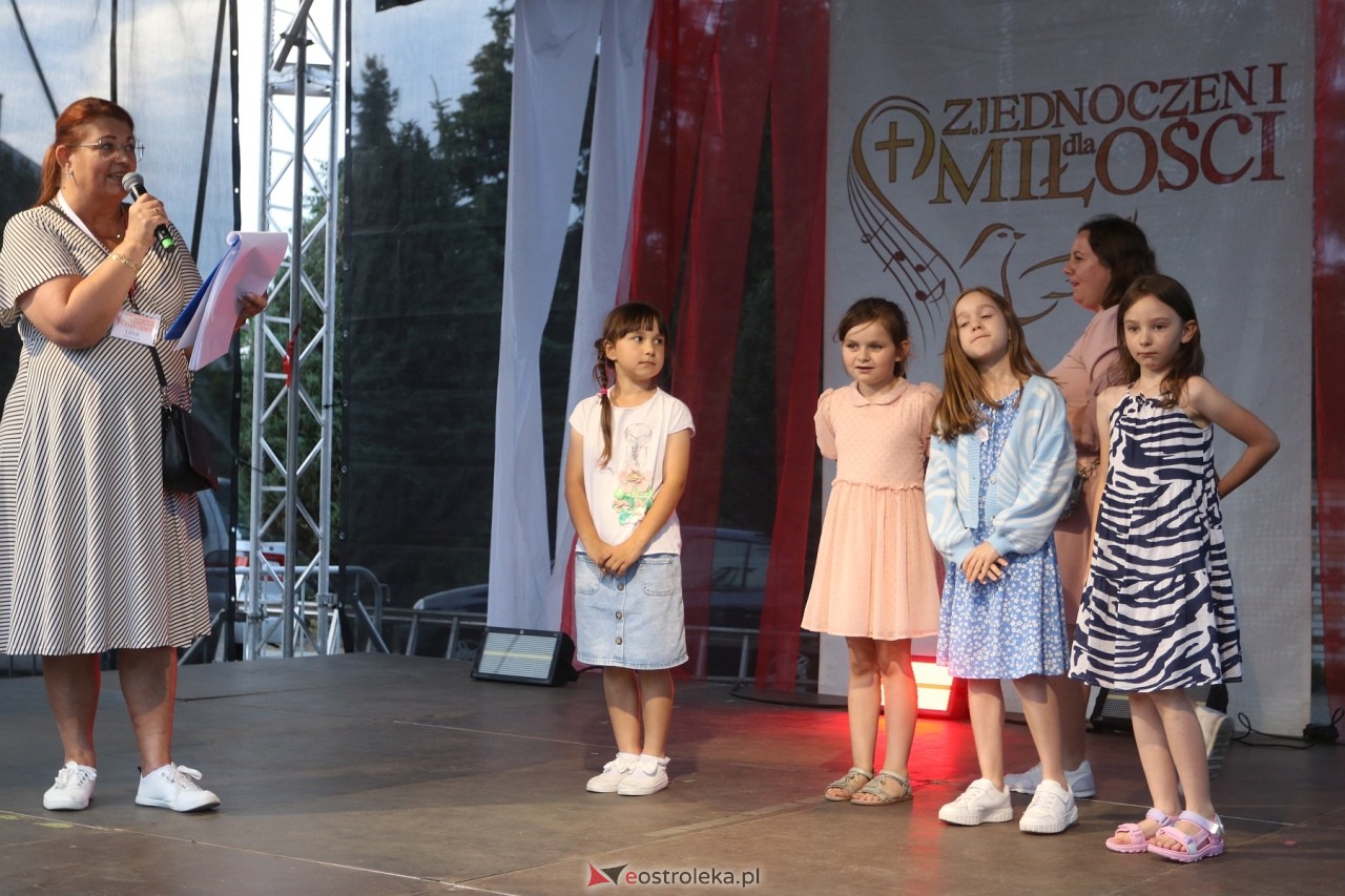 Koncert uwielbienia w Ostrołęce [30.05.2024] - zdjęcie #70 - eOstroleka.pl