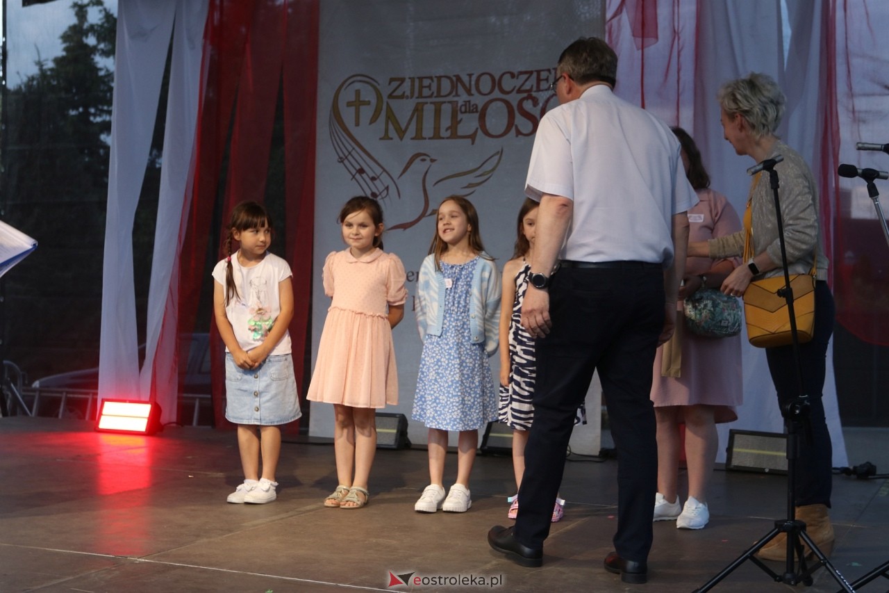 Koncert uwielbienia w Ostrołęce [30.05.2024] - zdjęcie #68 - eOstroleka.pl