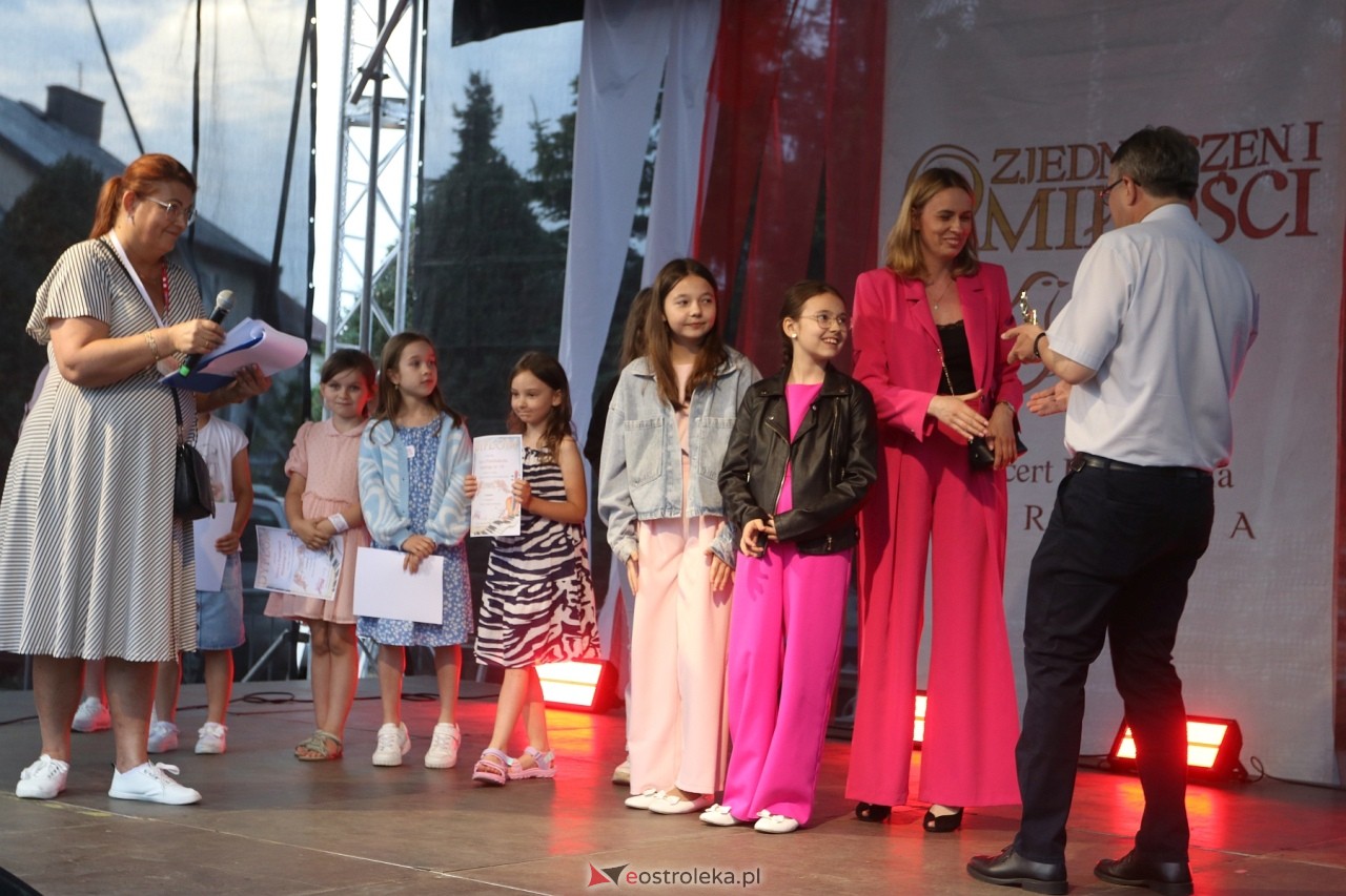 Koncert uwielbienia w Ostrołęce [30.05.2024] - zdjęcie #66 - eOstroleka.pl