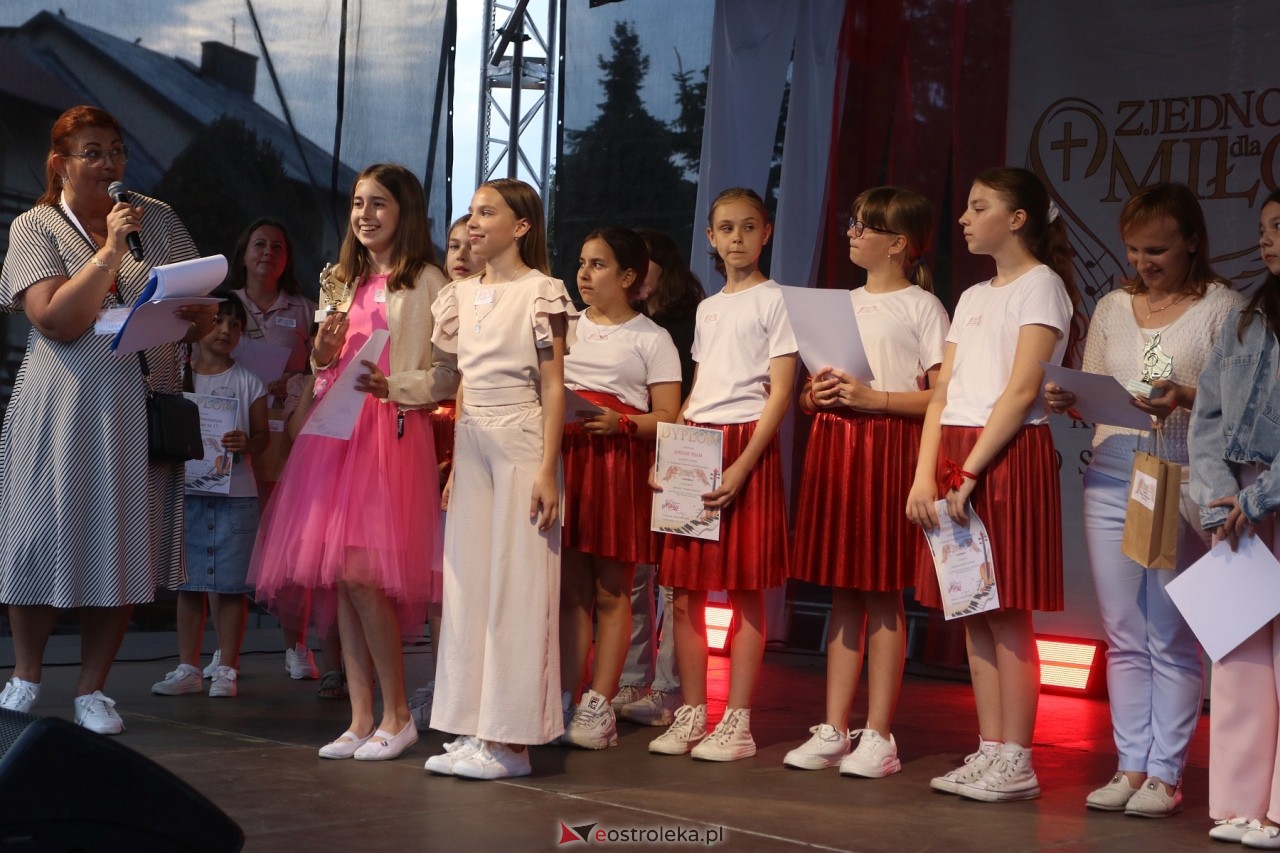 Koncert uwielbienia w Ostrołęce [30.05.2024] - zdjęcie #57 - eOstroleka.pl