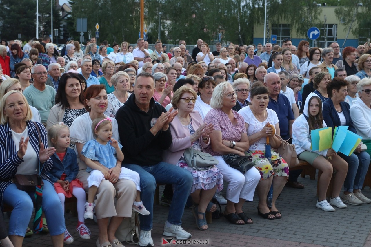 Koncert uwielbienia w Ostrołęce [30.05.2024] - zdjęcie #55 - eOstroleka.pl