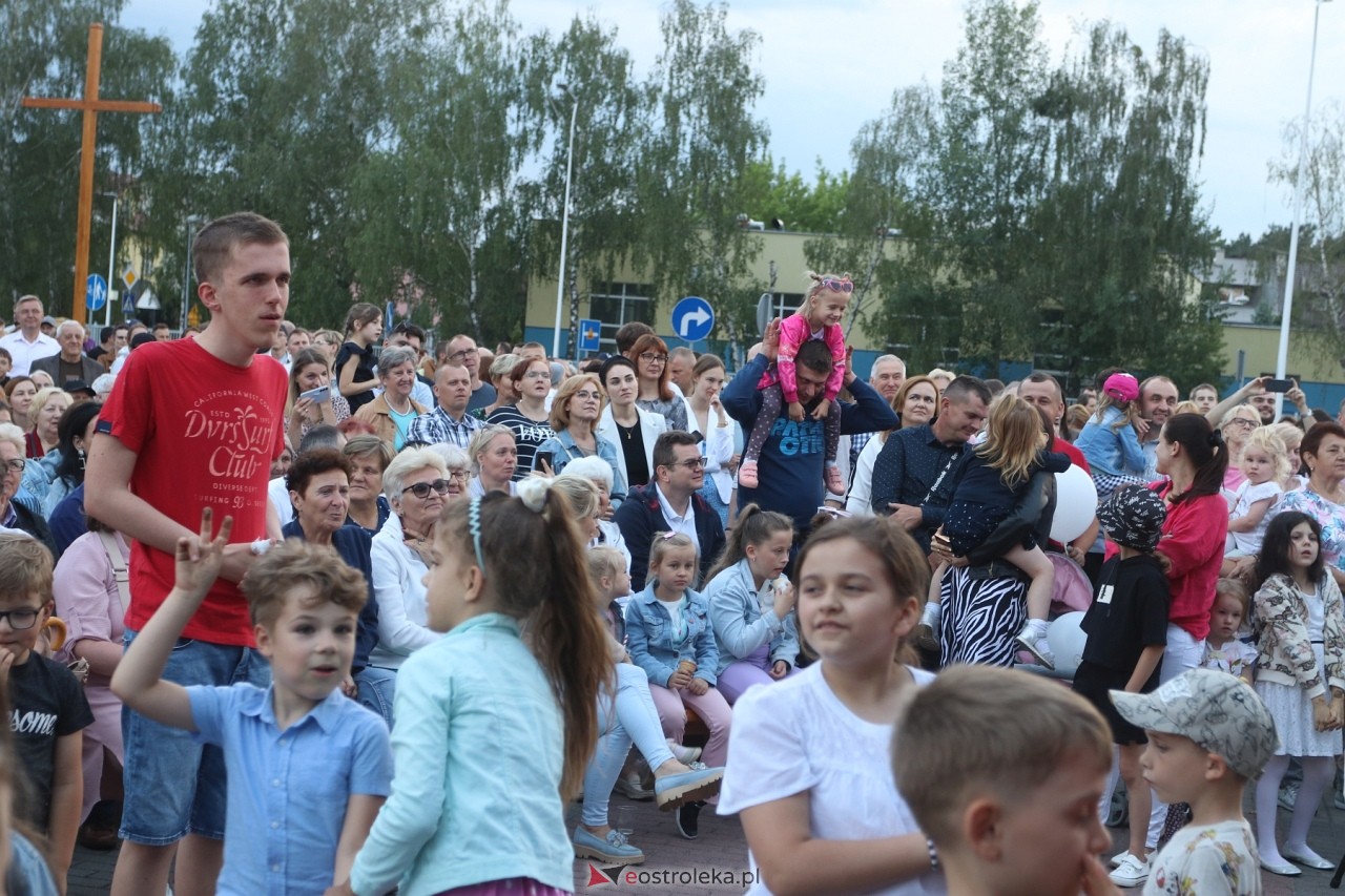 Koncert uwielbienia w Ostrołęce [30.05.2024] - zdjęcie #32 - eOstroleka.pl