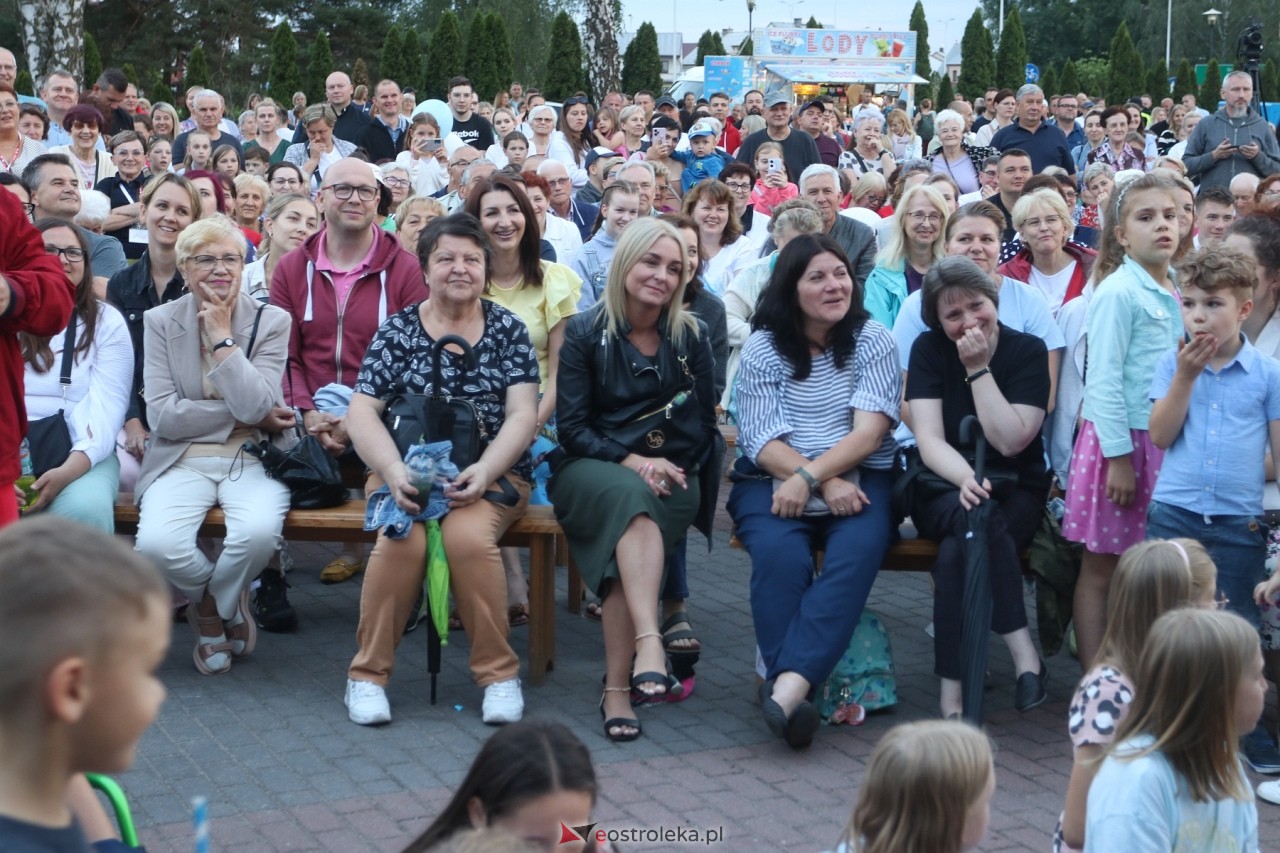 Koncert uwielbienia w Ostrołęce [30.05.2024] - zdjęcie #25 - eOstroleka.pl