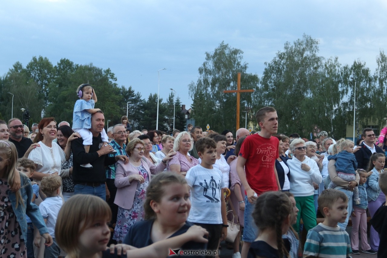 Koncert uwielbienia w Ostrołęce [30.05.2024] - zdjęcie #19 - eOstroleka.pl