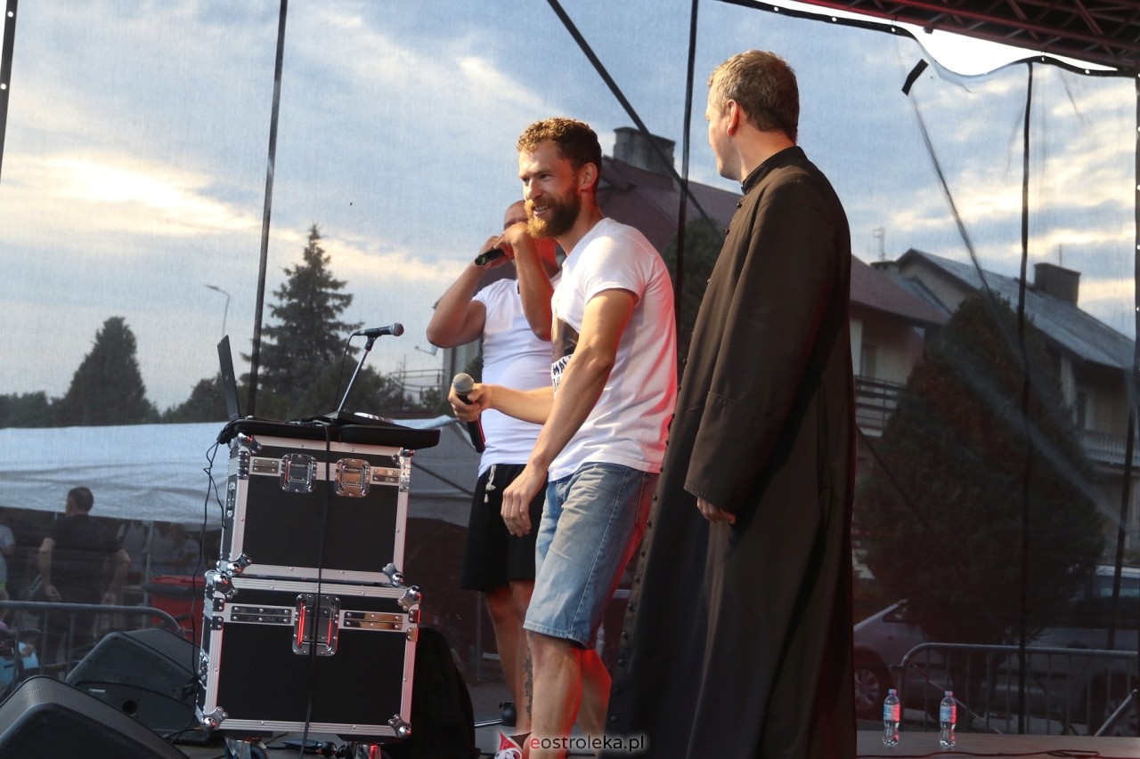 Koncert uwielbienia w Ostrołęce [30.05.2024] - zdjęcie #18 - eOstroleka.pl