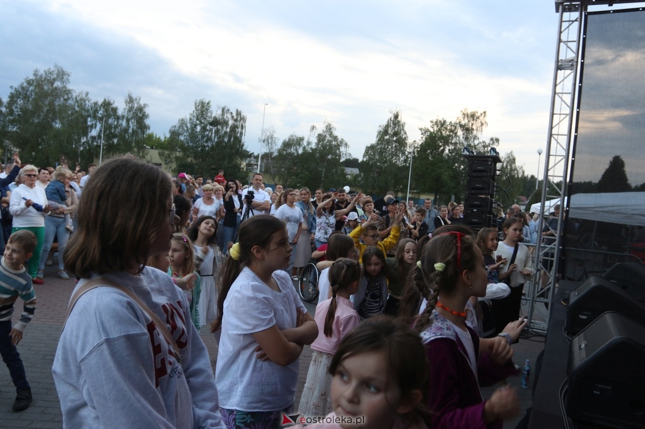 Koncert uwielbienia w Ostrołęce [30.05.2024] - zdjęcie #11 - eOstroleka.pl