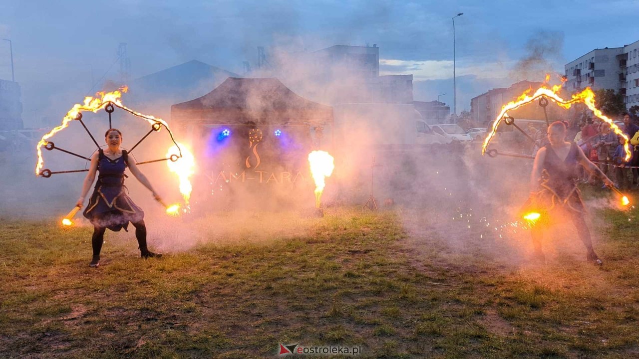 Spektakl Teatru Ognia Nam-Tara w Ostrołęce [01.06.2024] - zdjęcie #56 - eOstroleka.pl