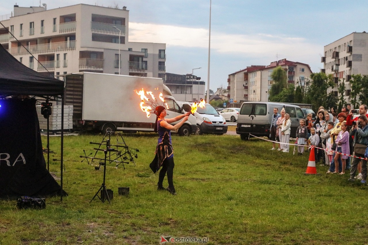 Spektakl Teatru Ognia Nam-Tara w Ostrołęce [01.06.2024] - zdjęcie #44 - eOstroleka.pl