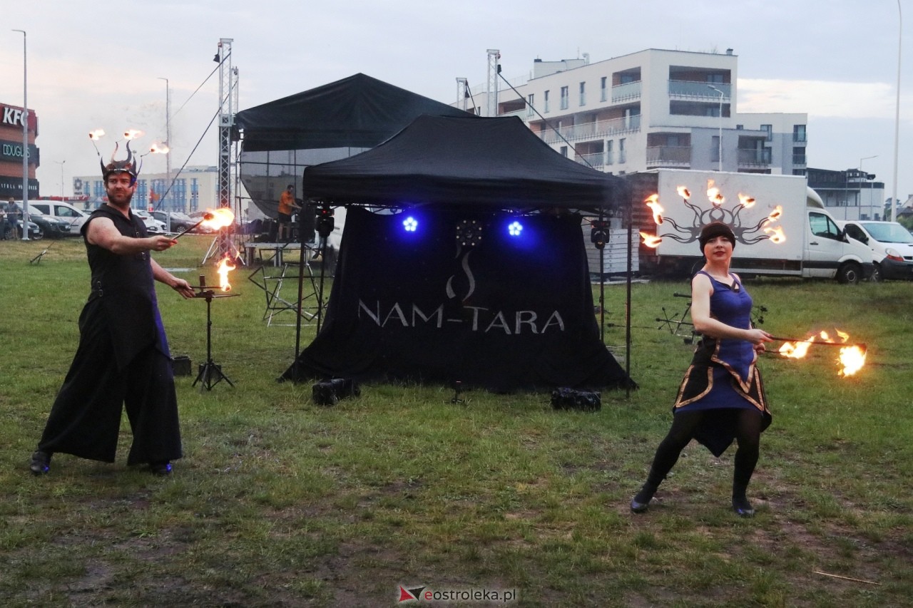 Spektakl Teatru Ognia Nam-Tara w Ostrołęce [01.06.2024] - zdjęcie #42 - eOstroleka.pl