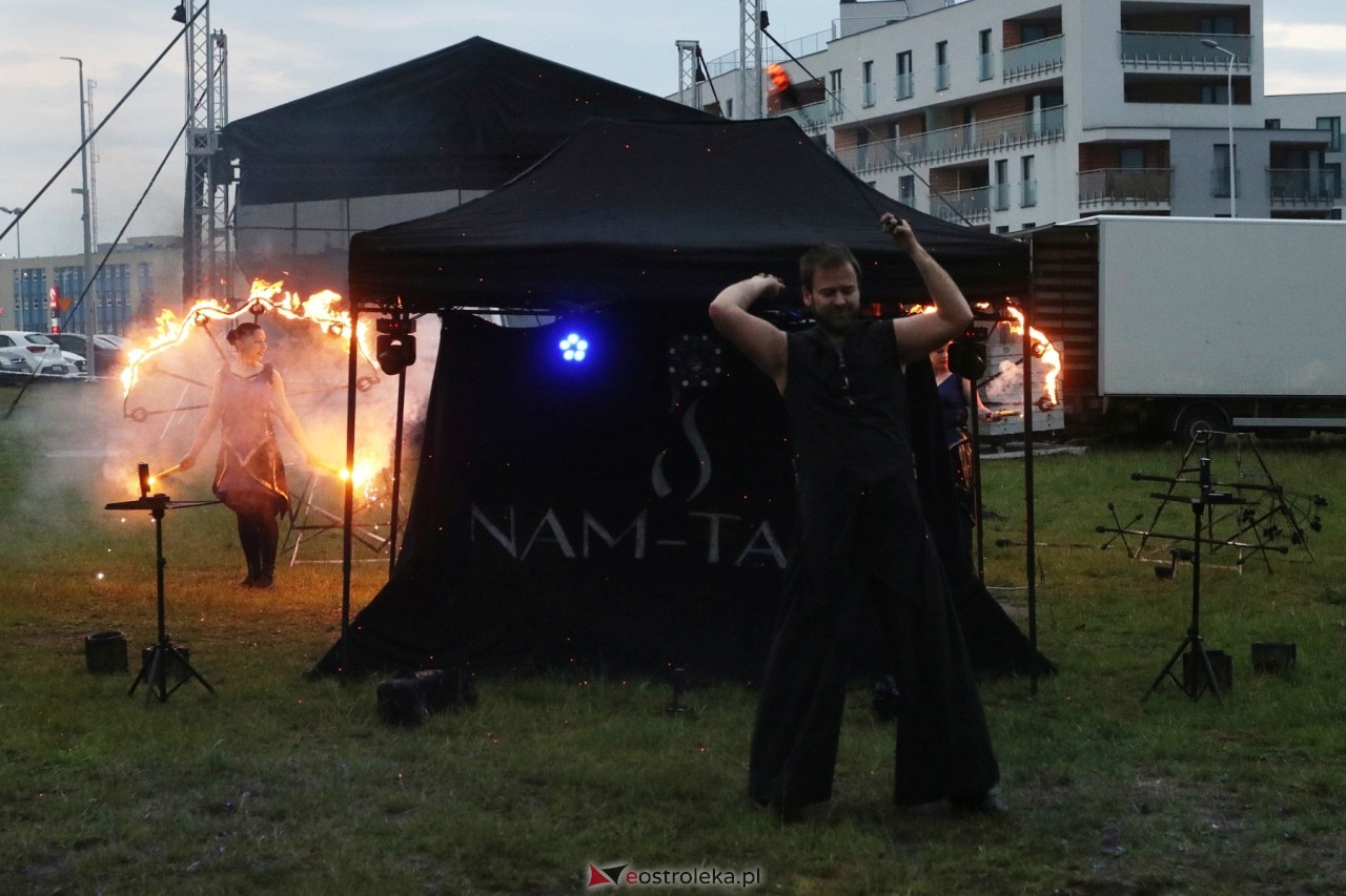 Spektakl Teatru Ognia Nam-Tara w Ostrołęce [01.06.2024] - zdjęcie #35 - eOstroleka.pl