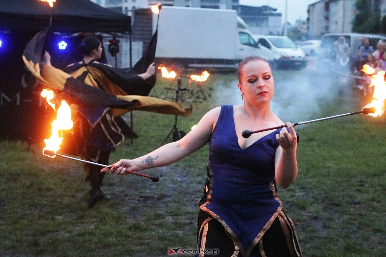 Spektakl Teatru Ognia Nam-Tara w Ostrołęce [01.06.2024] - zdjęcie #23 - eOstroleka.pl