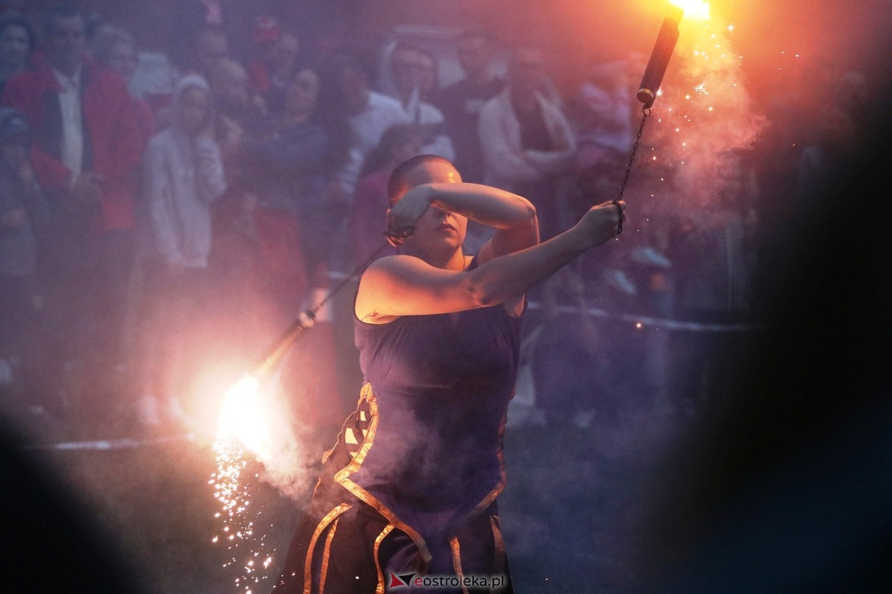 Spektakl Teatru Ognia Nam-Tara w Ostrołęce [01.06.2024] - zdjęcie #7 - eOstroleka.pl
