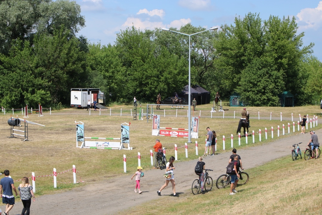 Drugi Dzień: XII Zawody Kawaleryjskie w Ostrołęce [02.06.2024] - zdjęcie #105 - eOstroleka.pl
