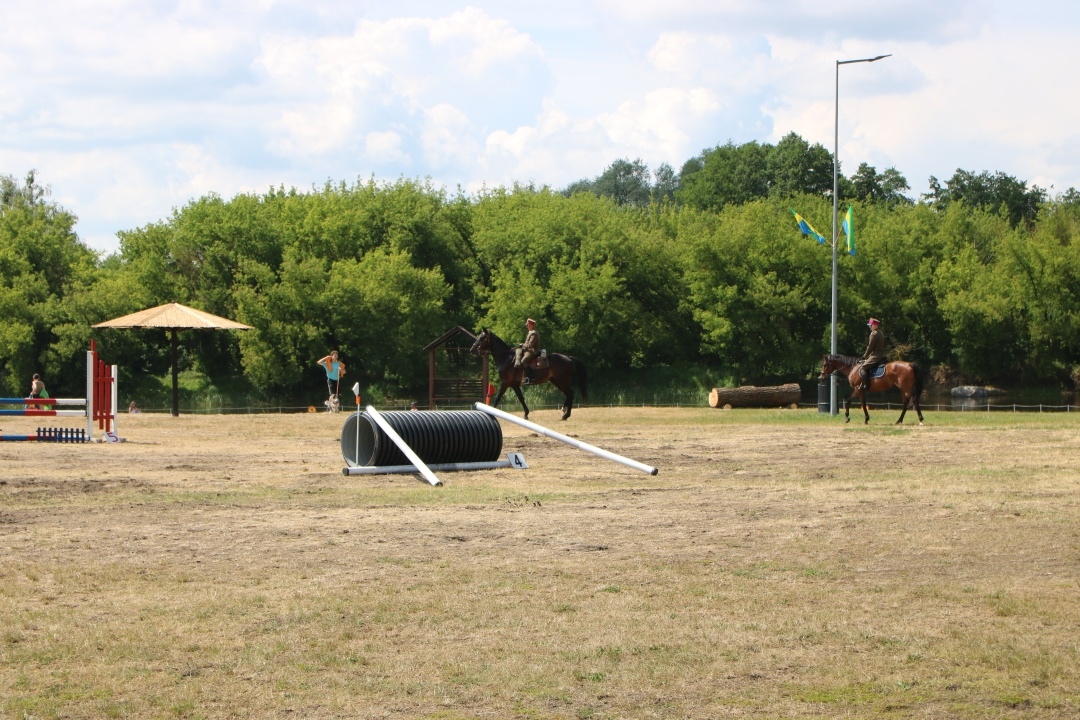 Drugi Dzień: XII Zawody Kawaleryjskie w Ostrołęce [02.06.2024] - zdjęcie #100 - eOstroleka.pl