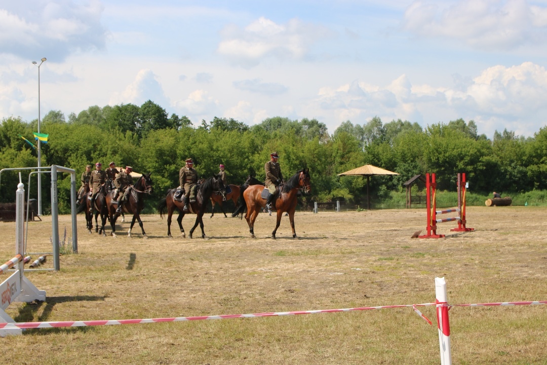 Drugi Dzień: XII Zawody Kawaleryjskie w Ostrołęce [02.06.2024] - zdjęcie #82 - eOstroleka.pl