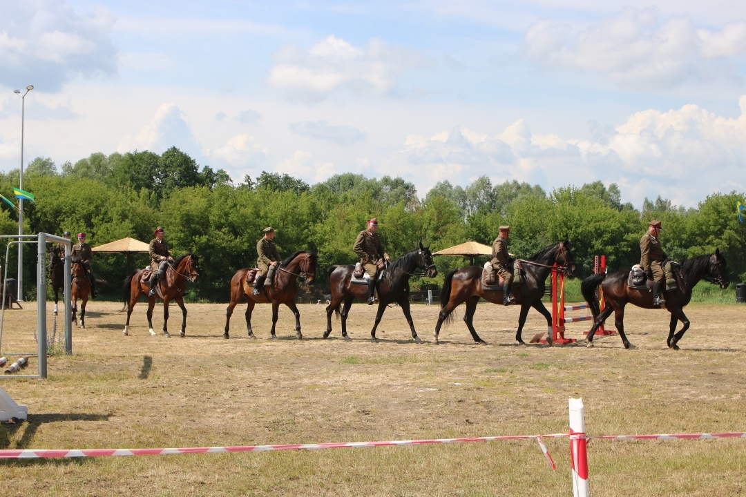 Drugi Dzień: XII Zawody Kawaleryjskie w Ostrołęce [02.06.2024] - zdjęcie #80 - eOstroleka.pl