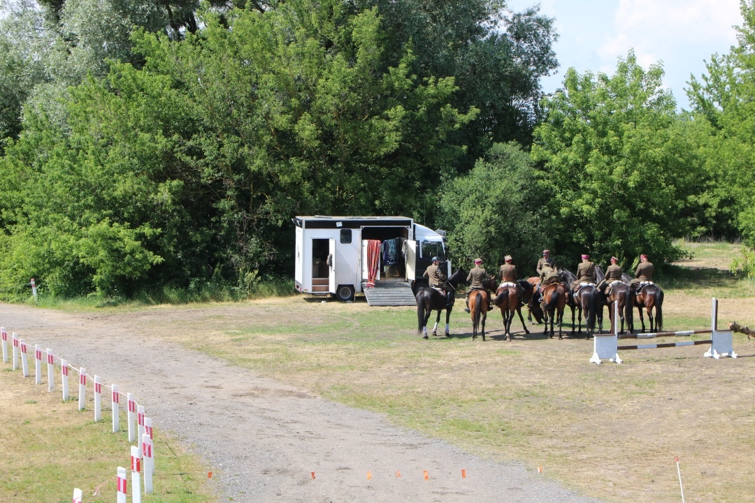 Drugi Dzień: XII Zawody Kawaleryjskie w Ostrołęce [02.06.2024] - zdjęcie #66 - eOstroleka.pl