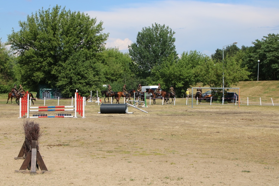 Drugi Dzień: XII Zawody Kawaleryjskie w Ostrołęce [02.06.2024] - zdjęcie #51 - eOstroleka.pl