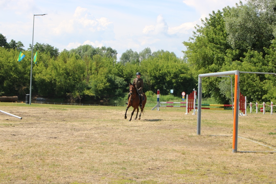 Drugi Dzień: XII Zawody Kawaleryjskie w Ostrołęce [02.06.2024] - zdjęcie #18 - eOstroleka.pl